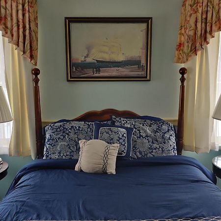Montague Inn Bed & Breakfast Сагино Экстерьер фото