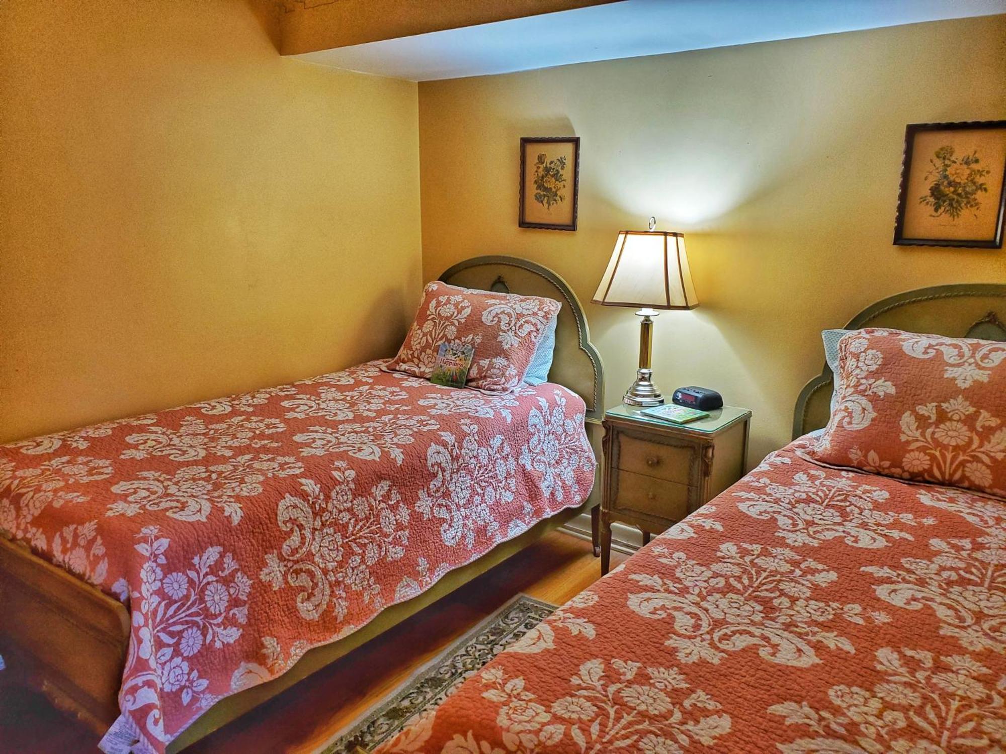 Montague Inn Bed & Breakfast Сагино Экстерьер фото
