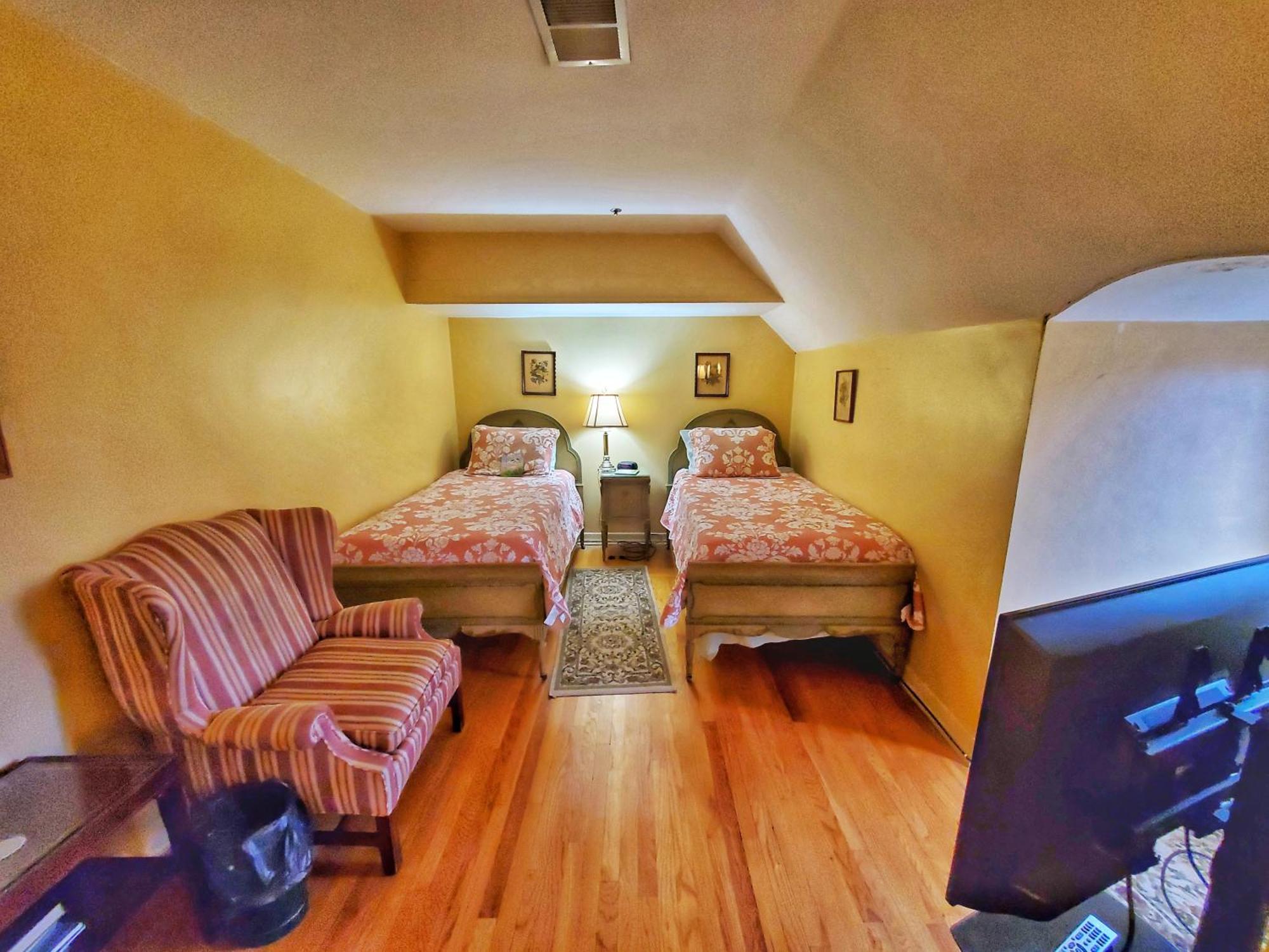 Montague Inn Bed & Breakfast Сагино Экстерьер фото