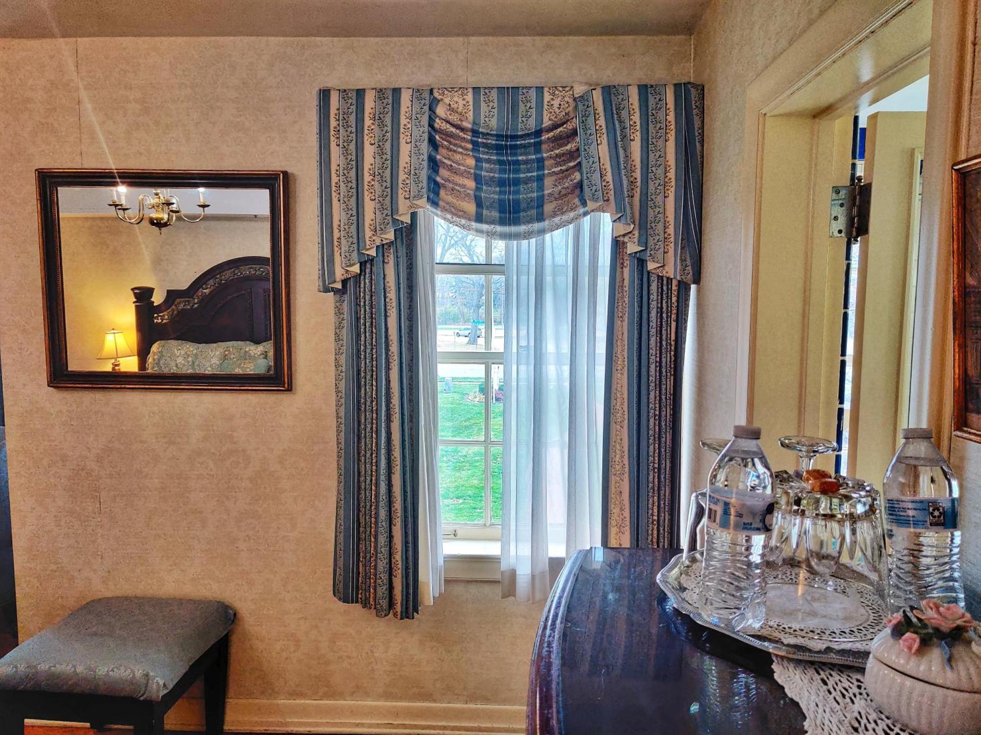 Montague Inn Bed & Breakfast Сагино Экстерьер фото