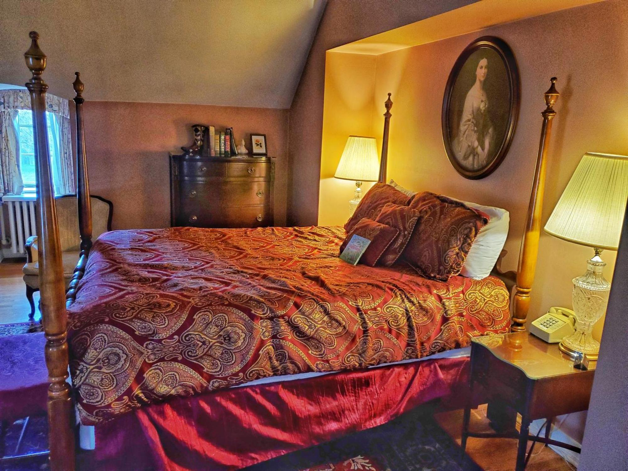 Montague Inn Bed & Breakfast Сагино Экстерьер фото