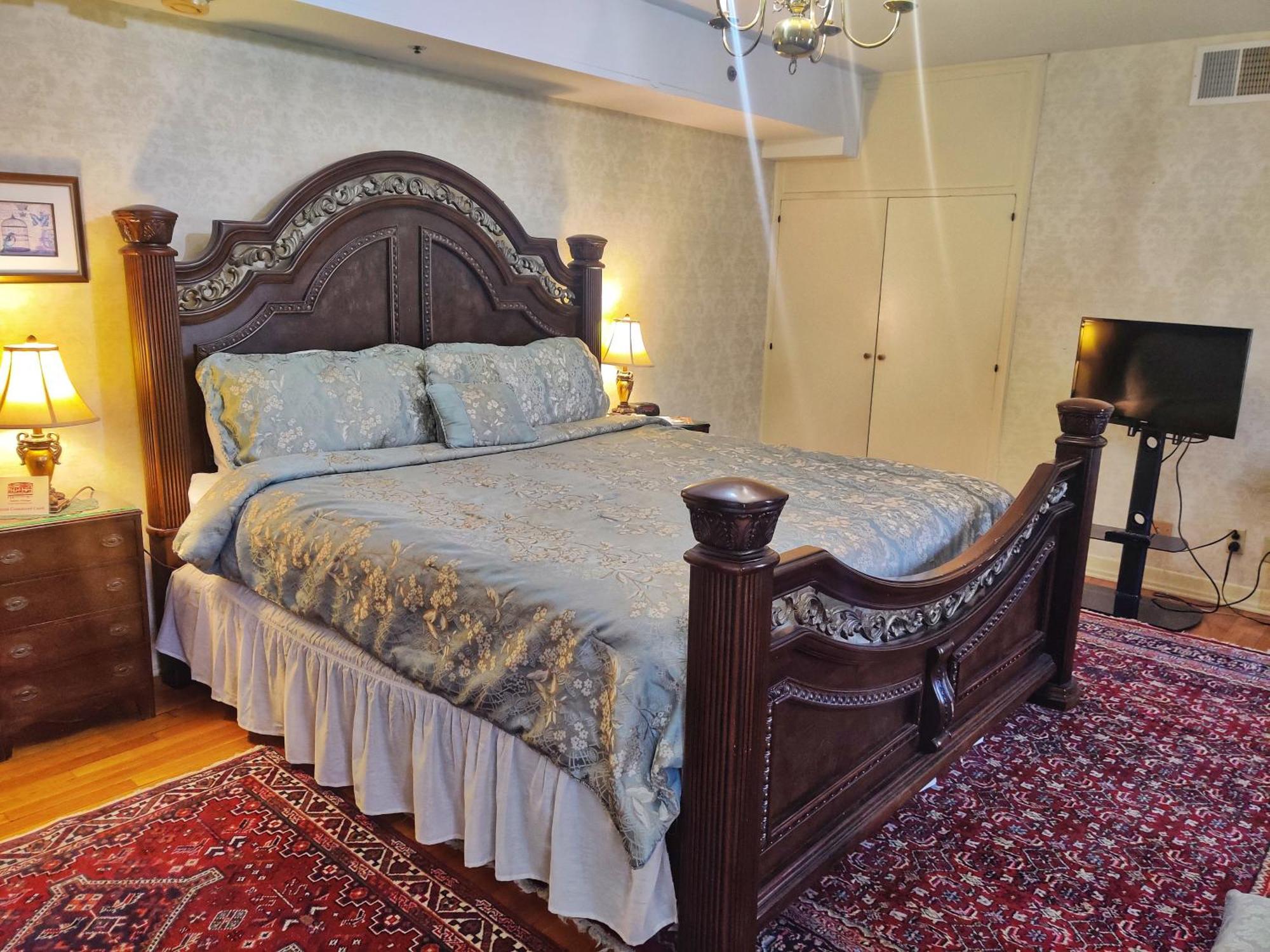 Montague Inn Bed & Breakfast Сагино Экстерьер фото